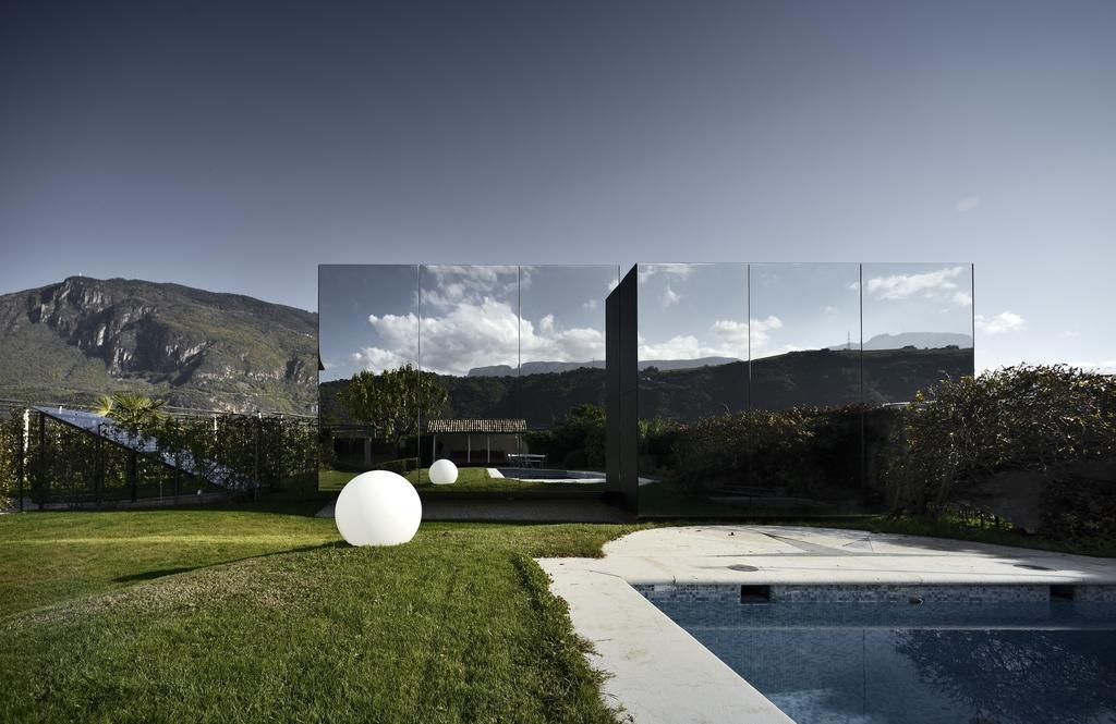Mirror Houses Villa Bolzano Exterior photo
